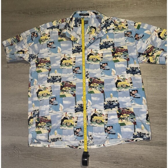 The Saturday Evening Post Men's X-Large Blue Short Sleeve Button Down. - Picture 5 of 6